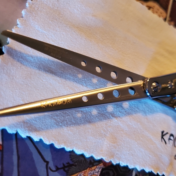 Kamisori 'Featherlite' Shears - Picture 3 of 6